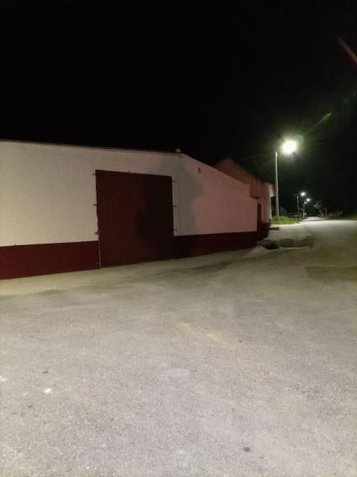 Snow Guest House Santarém Екстериор снимка