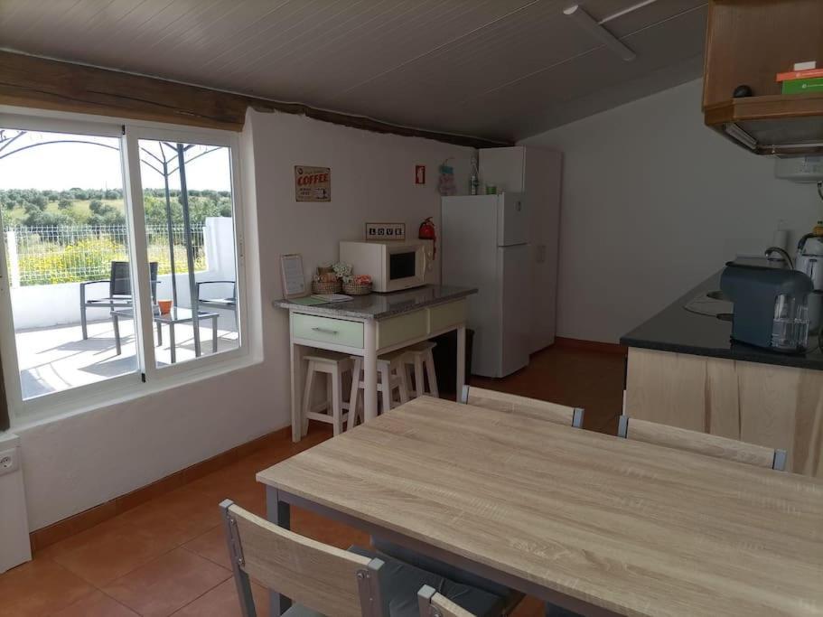 Snow Guest House Santarém Екстериор снимка