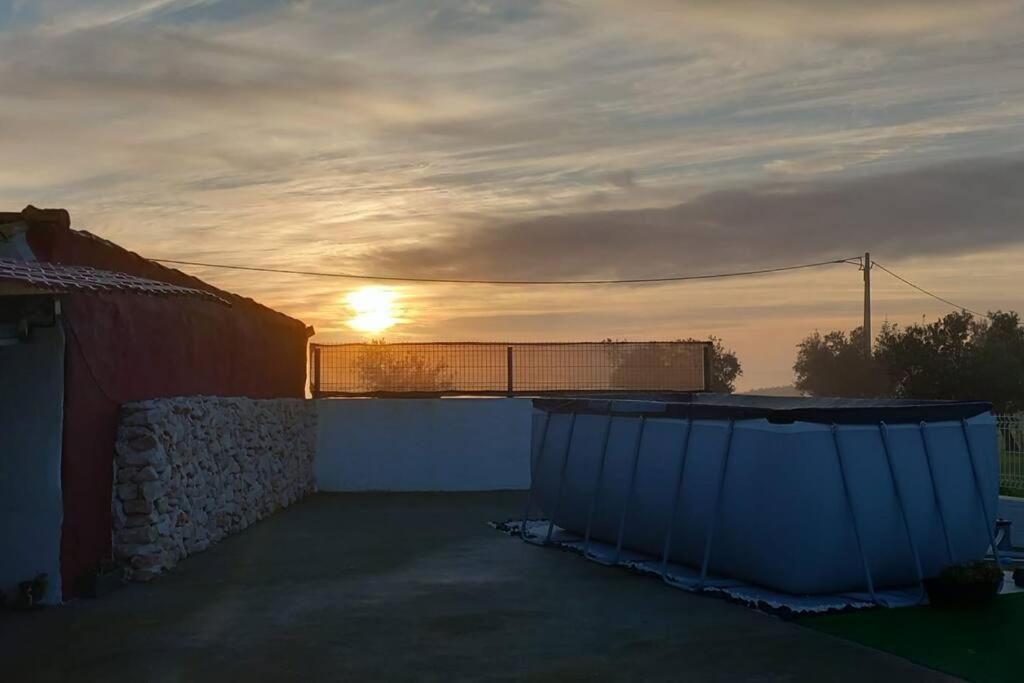 Snow Guest House Santarém Екстериор снимка