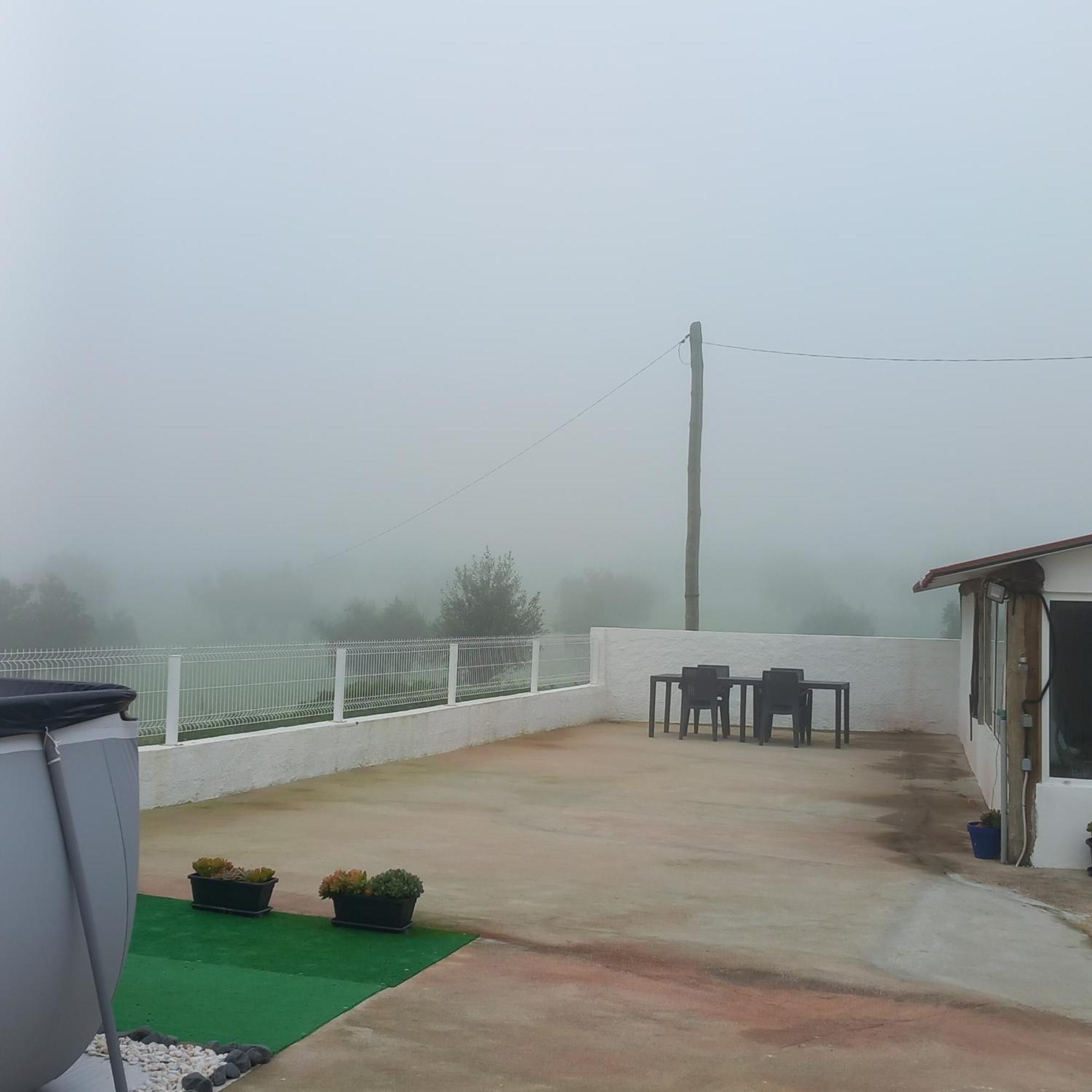 Snow Guest House Santarém Екстериор снимка