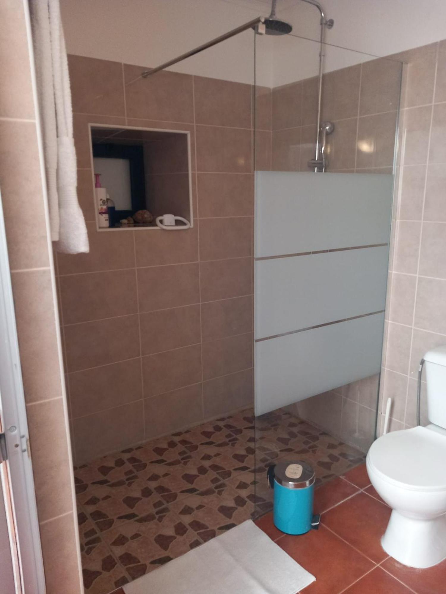 Snow Guest House Santarém Екстериор снимка